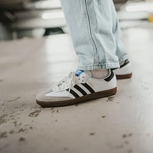 Adidas buty - WegePerspektywy